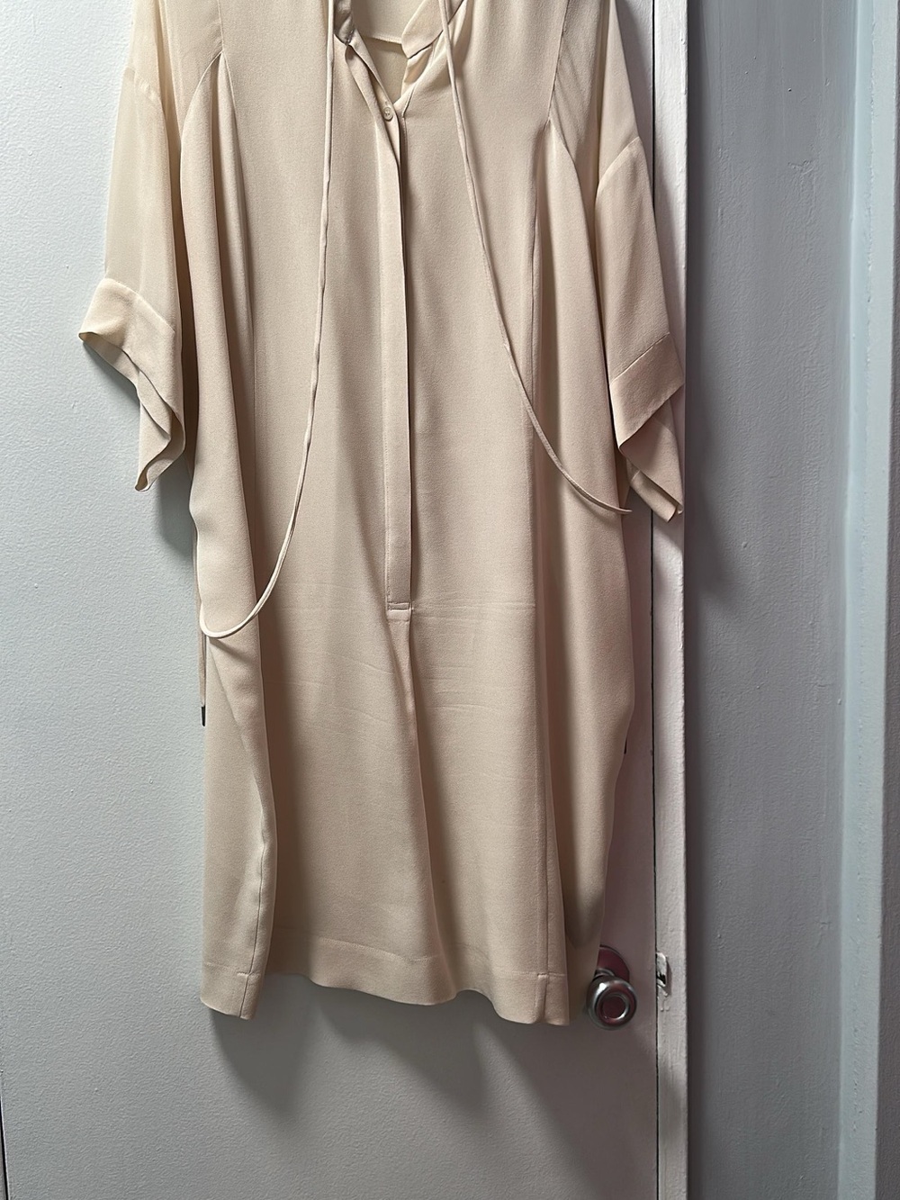 Elegant Cream Midi Dress with Tie Neck